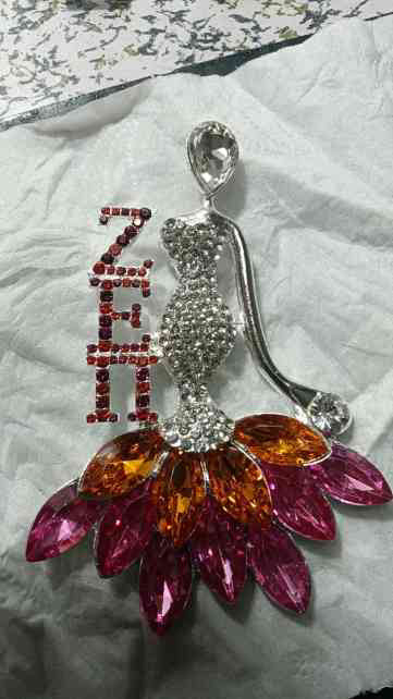 Brooch ~ Zeta Epsilon Pi Elite Lady